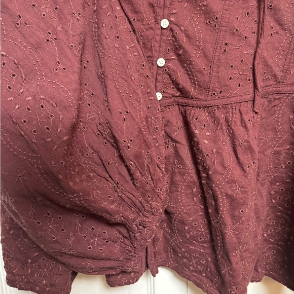 Old Navy Maroon Blouse with Button Detail - Picture 3 of 6